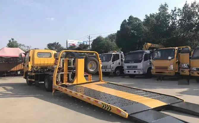 宁城汽车中途维修案例