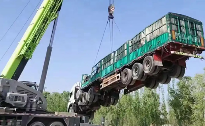 宁城道路脱困救援案例